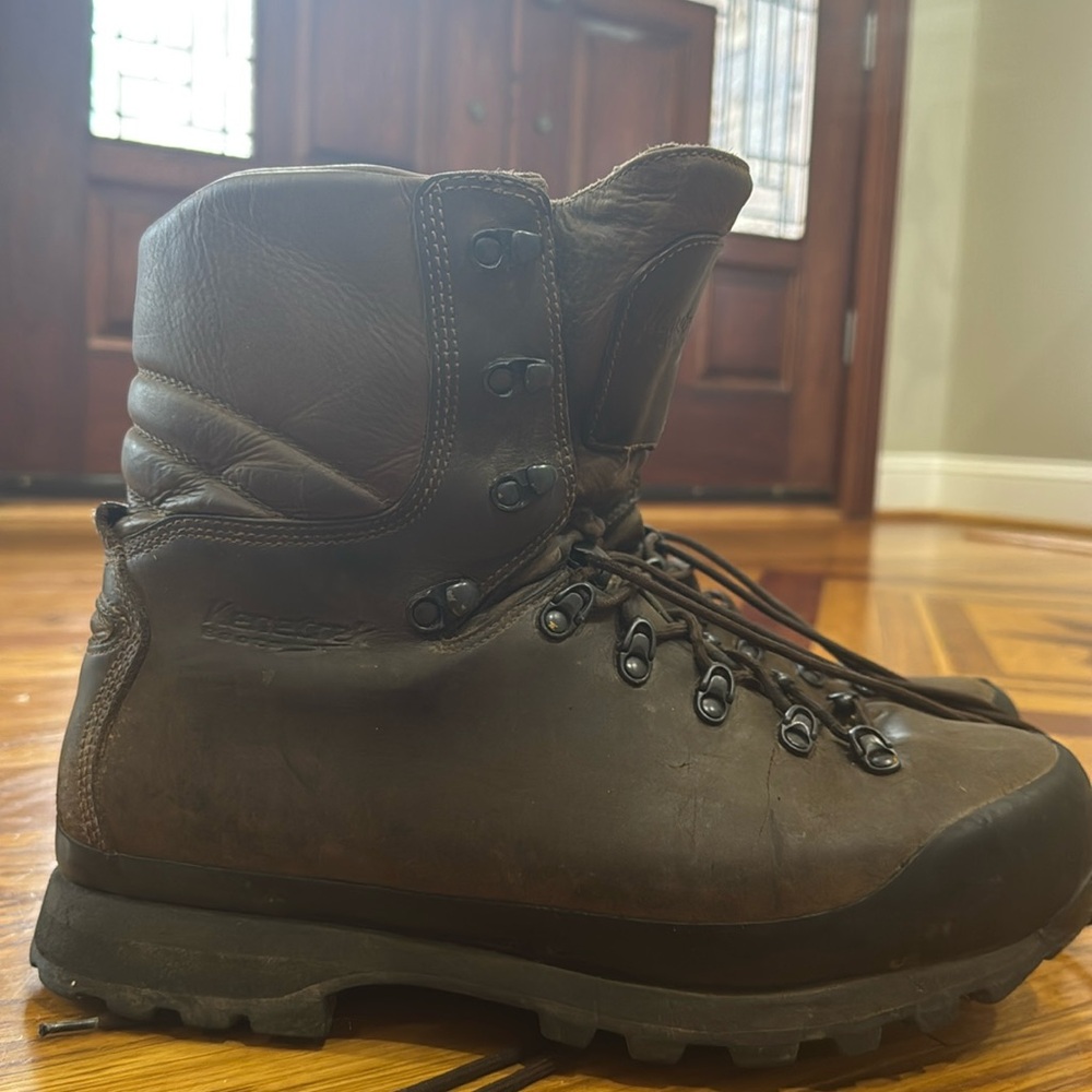 Gently used leather hunting boots
